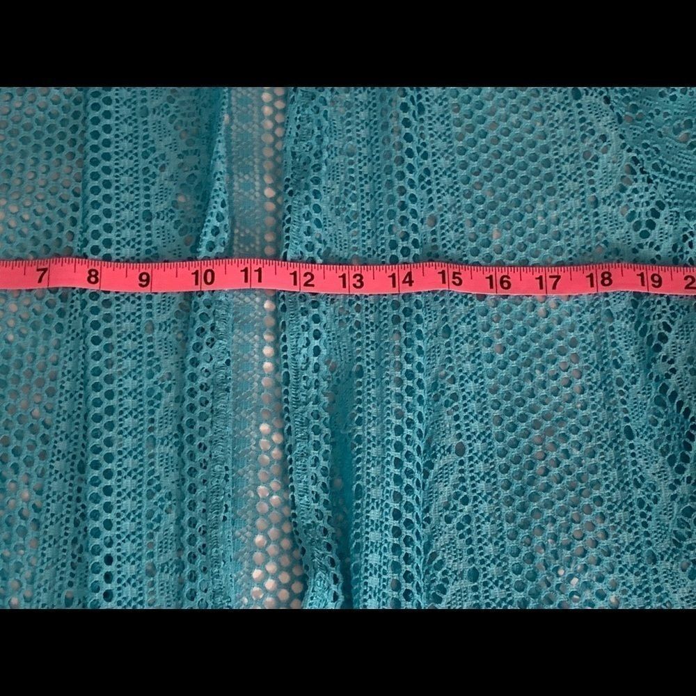 Open Weave Top & Tank - Picture 3 of 6